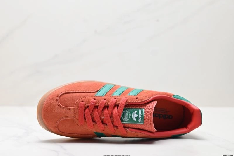 Stretchable Adidas Gazelle Shoes 598