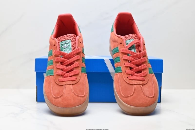 Stretchable Adidas Gazelle Shoes 598
