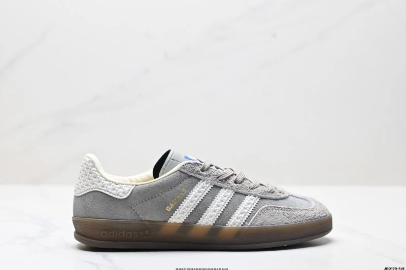 FlexibleFit Adidas Gazelle Shoes 581