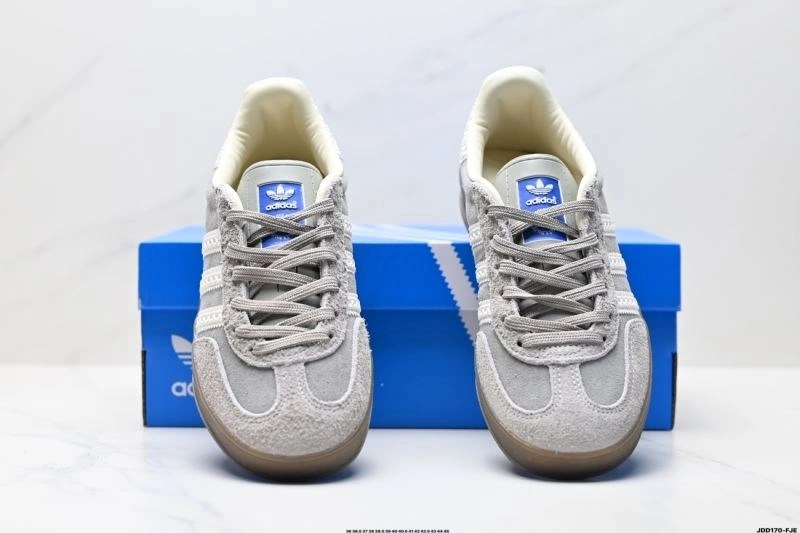 FlexibleFit Adidas Gazelle Shoes 581
