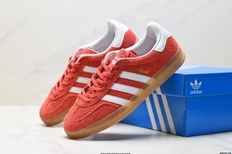 Adidas Gazelle Shoes Resilient 585