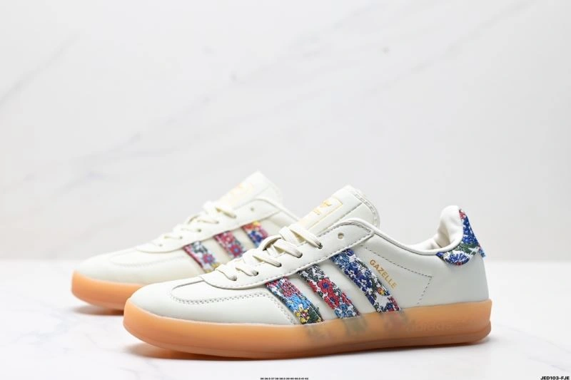 MultiPurpose Adidas Gazelle Shoes 569