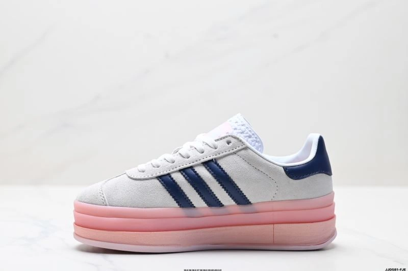 Adidas Gazelle Shoes WellDesigned 566