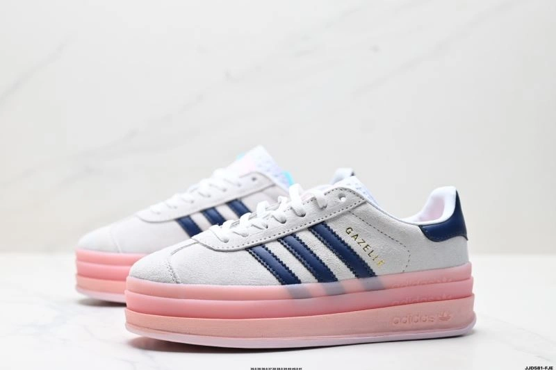 Adidas Gazelle Shoes WellDesigned 566