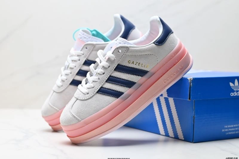 Adidas Gazelle Shoes WellDesigned 566