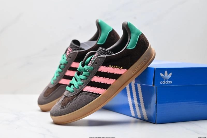 Reliable Adidas Gazelle Shoes 596
