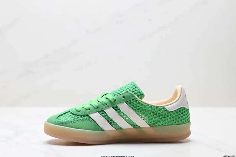 Adidas Gazelle Shoes Fashionable 570
