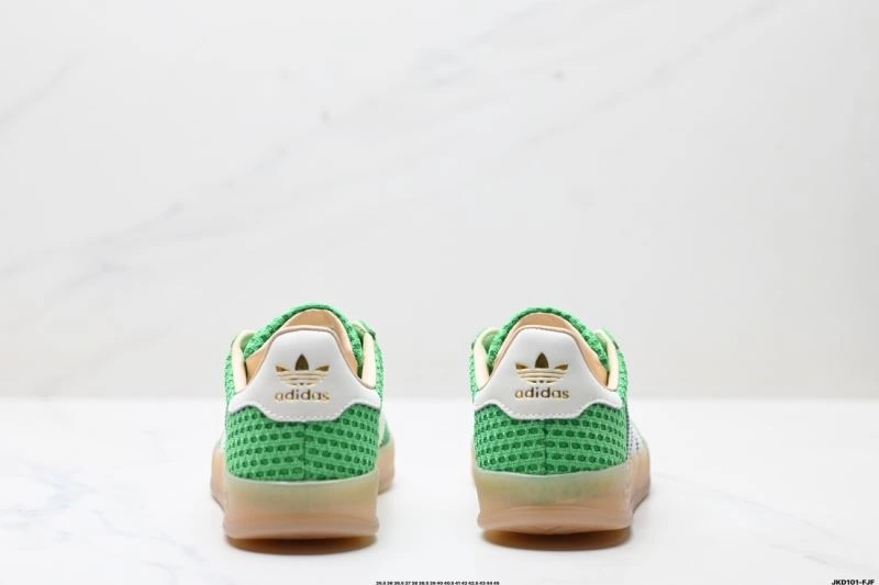 Adidas Gazelle Shoes Fashionable 570