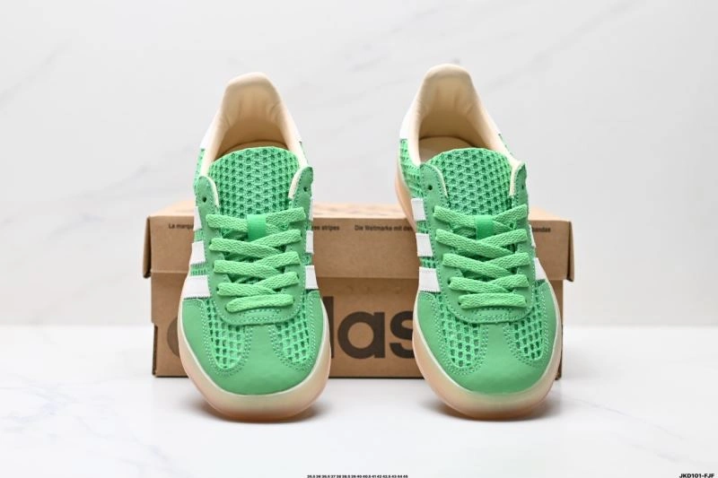Adidas Gazelle Shoes Fashionable 570