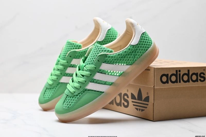 Adidas Gazelle Shoes Fashionable 570