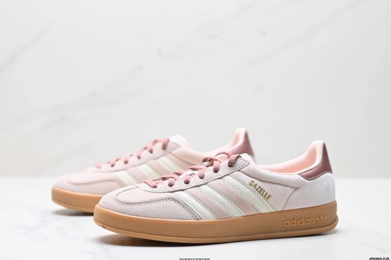 Adidas Gazelle Shoes RelaxedFit 565