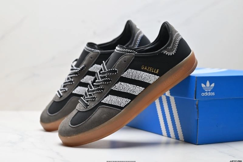 SoftTouch Adidas Gazelle Shoes 628