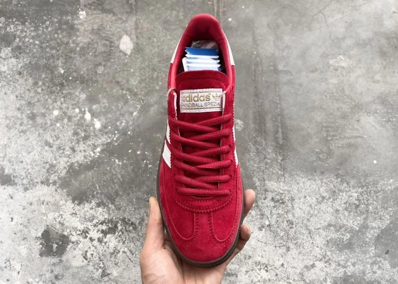 TravelReady Adidas Handball Shoes 16151