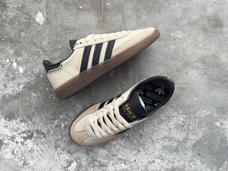 Casual Adidas Handball Shoes 16113