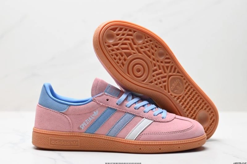 Functional Adidas Handball Shoes 1359