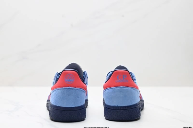 Neat Adidas Handball Shoes 1335