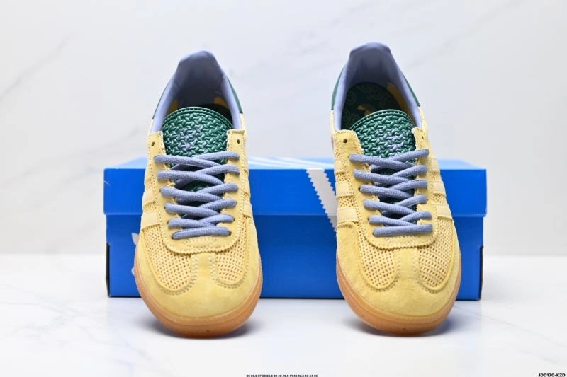 Stylish Adidas Handball Shoes 1361