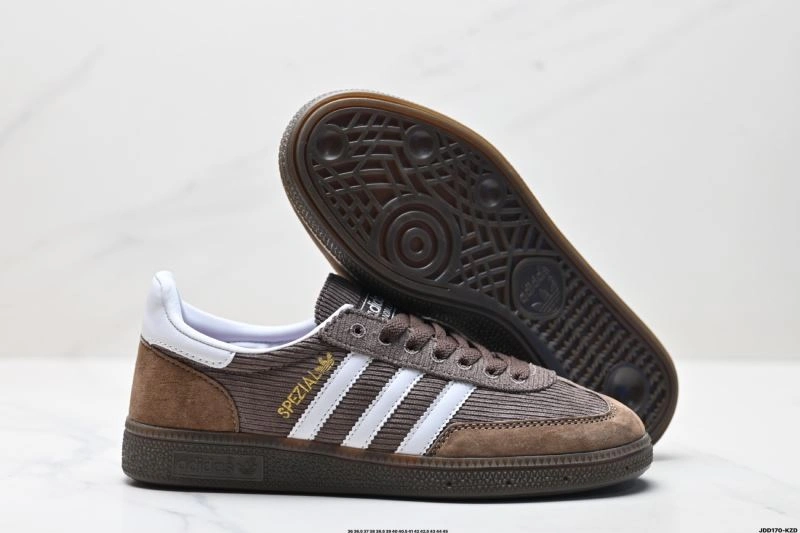 Adidas Handball Shoes EyeCatching 1317