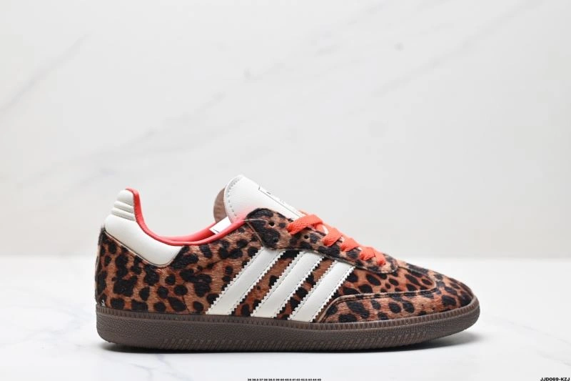 EyeCatching Adidas Handball Shoes 546