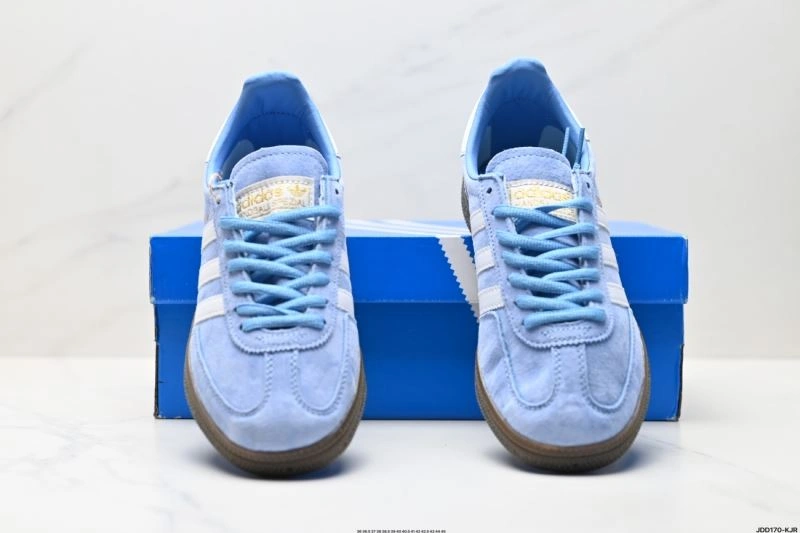 Lightweight Adidas Handball Shoes 541