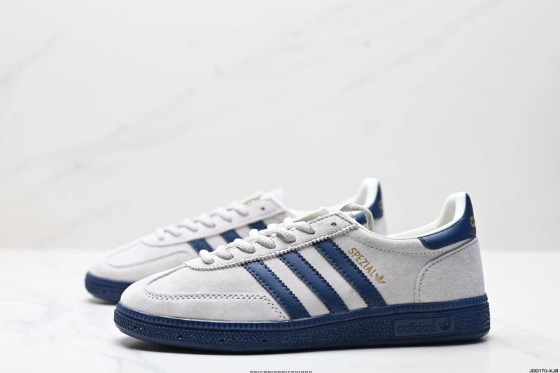 Compact Adidas Handball Shoes 537