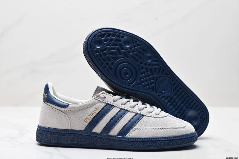 Compact Adidas Handball Shoes 537