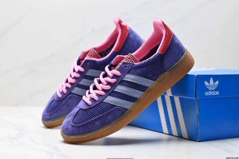 UrbanChic Adidas Handball Shoes 536