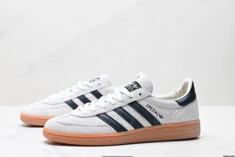 DailyWear Adidas Handball Shoes 529