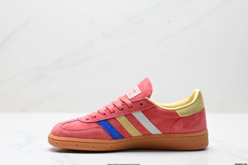 Trendsetting Adidas Handball Shoes 518