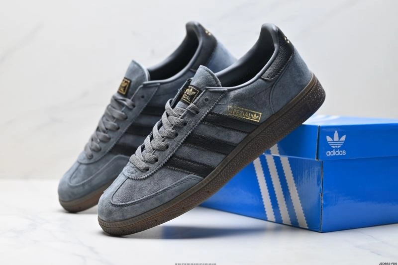 Contemporary Adidas Handball Shoes 509