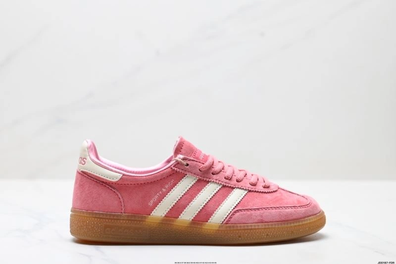 UrbanChic Adidas Handball Shoes 511
