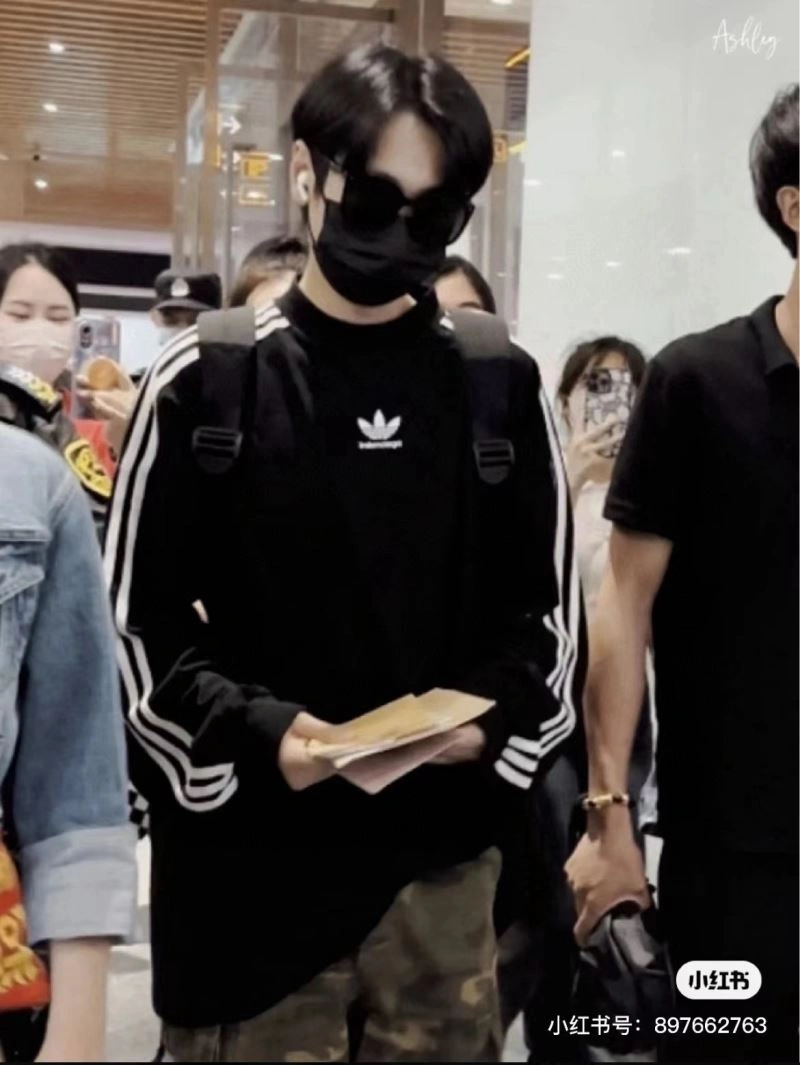 Adidas Hoodies Neat 94918