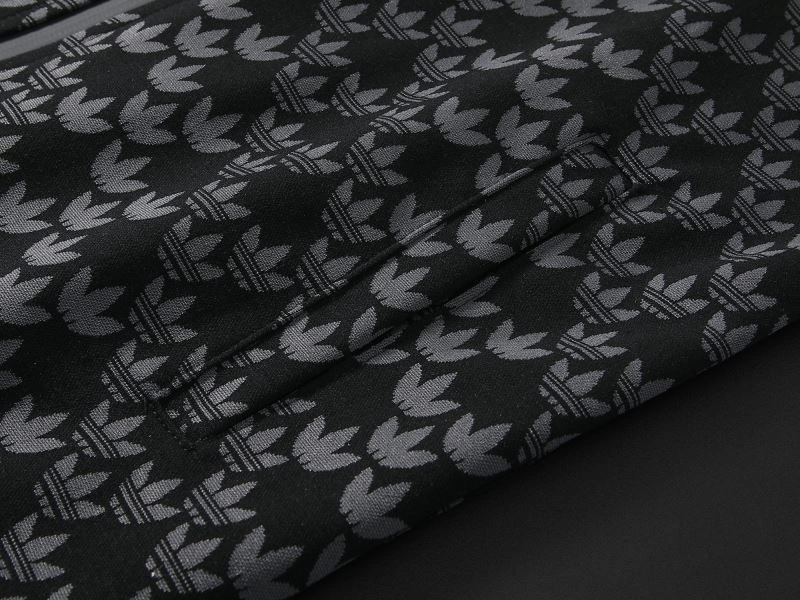 EyeCatching Adidas Long Suits 94943