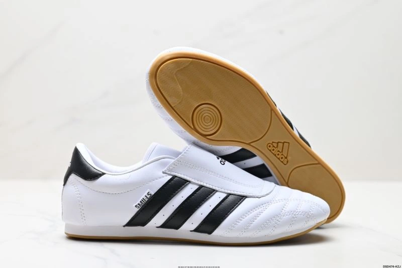 Classic Adidas Other Shoes 495