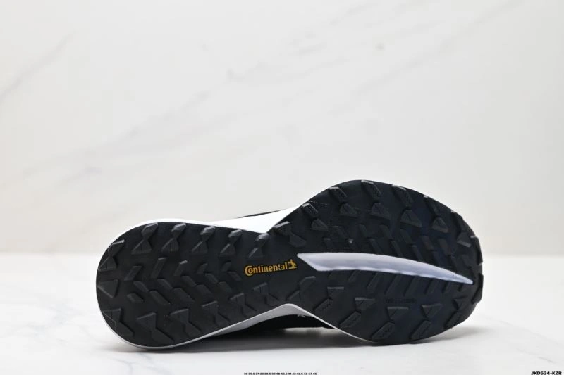 Cozy Adidas Other Shoes 451
