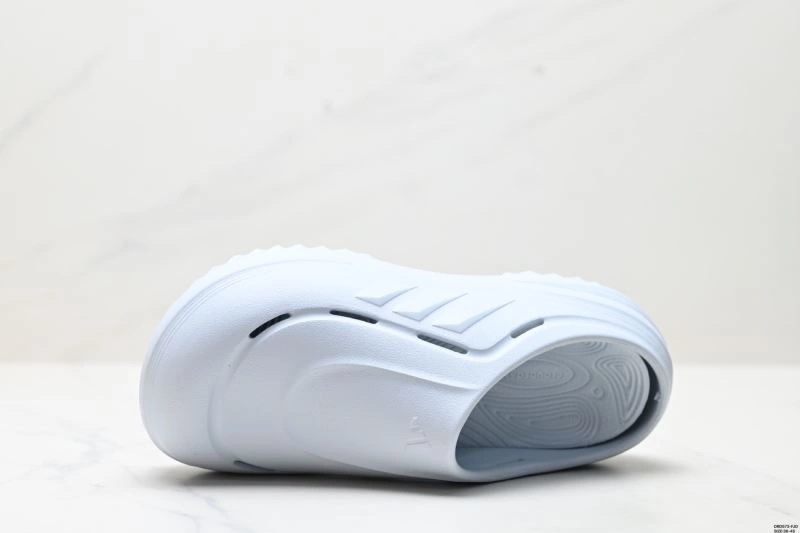 Stretchable Adidas Other Shoes 414