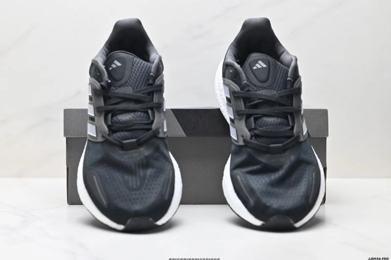 Adidas Pure Boost Shoes Trendsetting 304