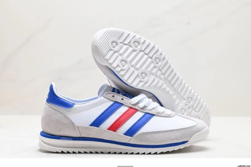 Sporty Adidas SL Shoes 977
