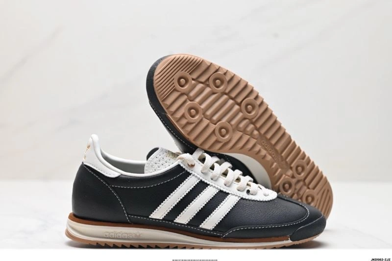 Snug Adidas SL Shoes 958