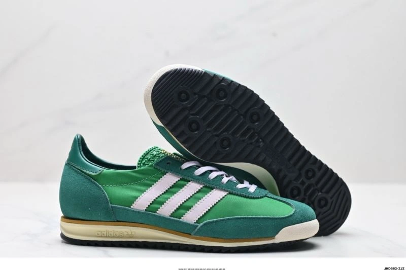 Adidas SL Shoes TimelessDesign 961