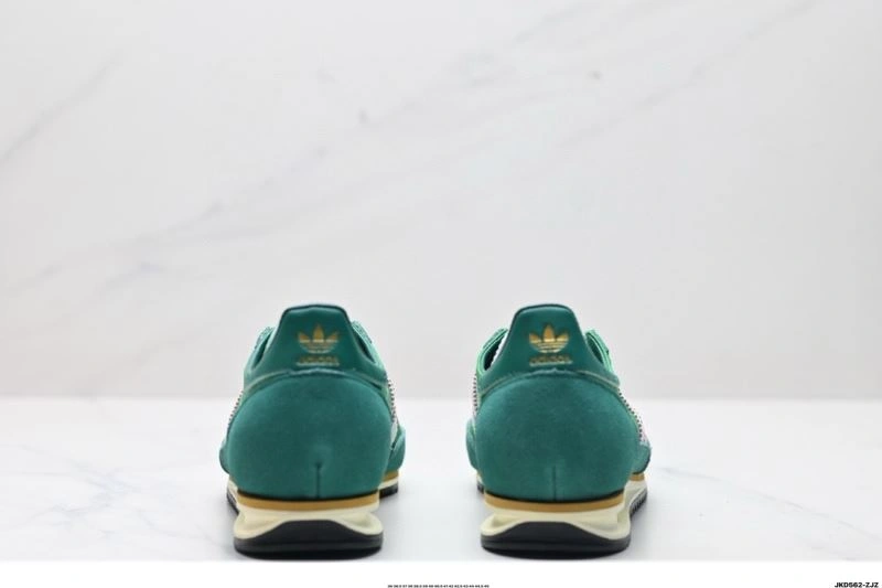 Adidas SL Shoes TimelessDesign 961