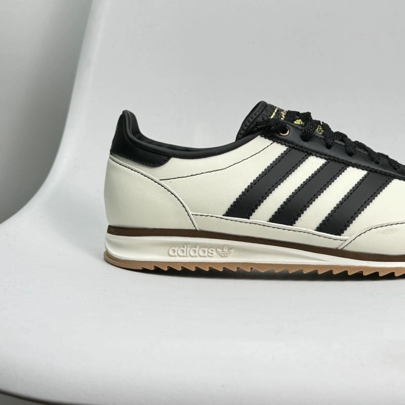 Adidas SL Shoes Contemporary 951