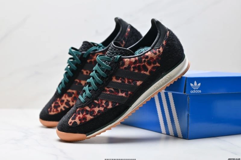 Seasonal Adidas SL Shoes 943