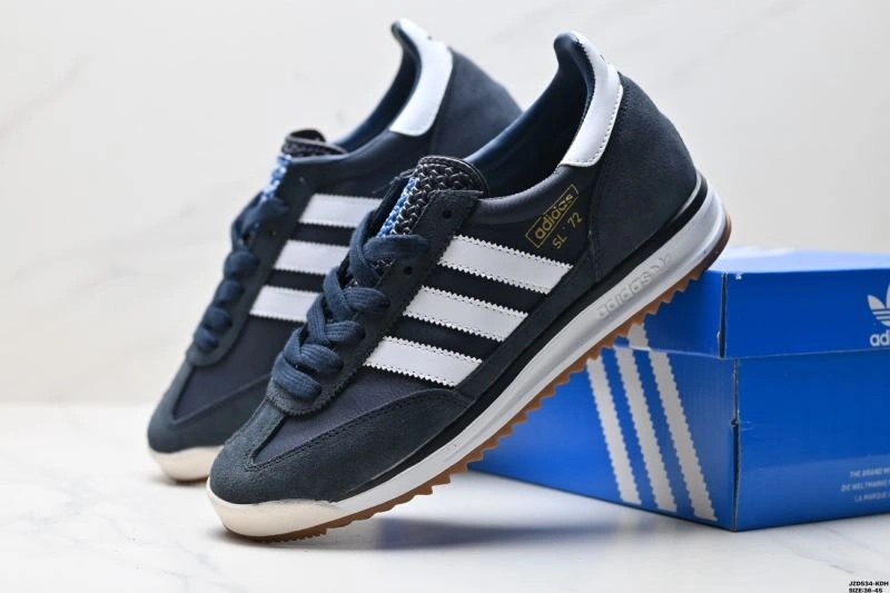 MultiPurpose Adidas SL Shoes 935