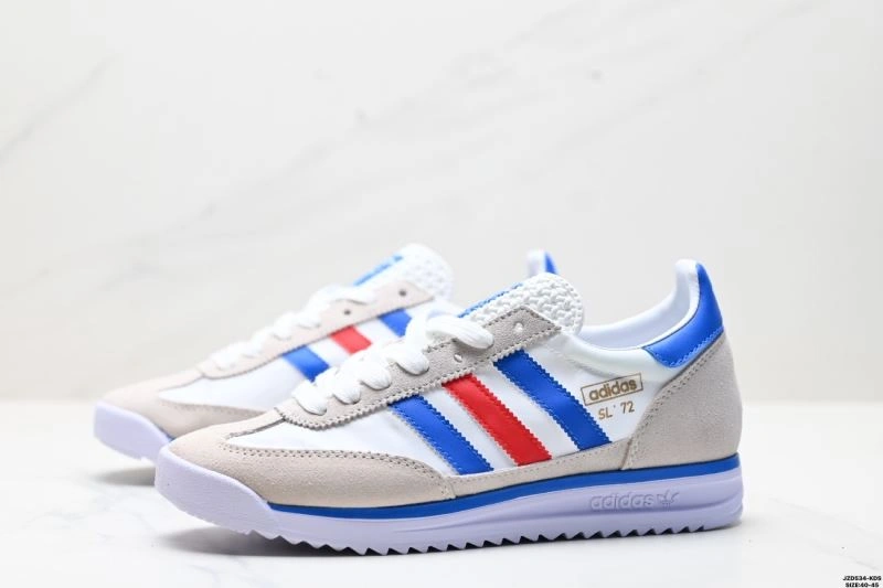 Adidas SL Shoes TravelReady 1011