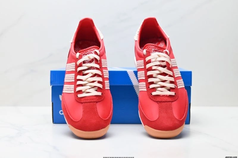 Compact Adidas SL Shoes 204