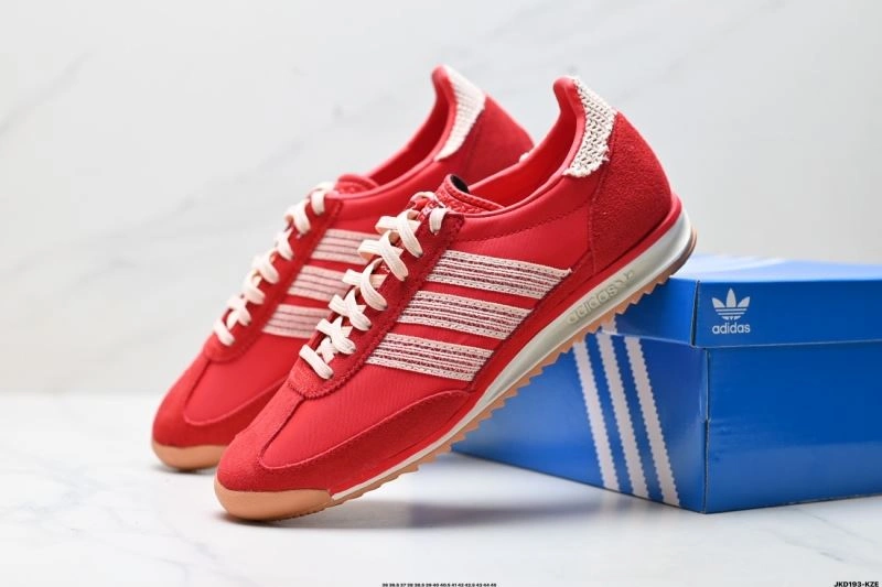Compact Adidas SL Shoes 204