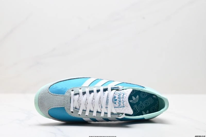 Functional Adidas SL Shoes 186