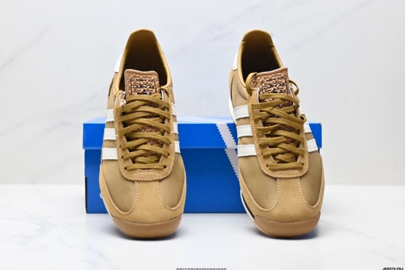 Lightweight Adidas SL Shoes 178