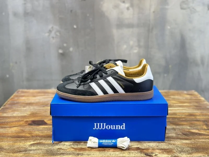 Elegant Adidas Samba Shoes 16099